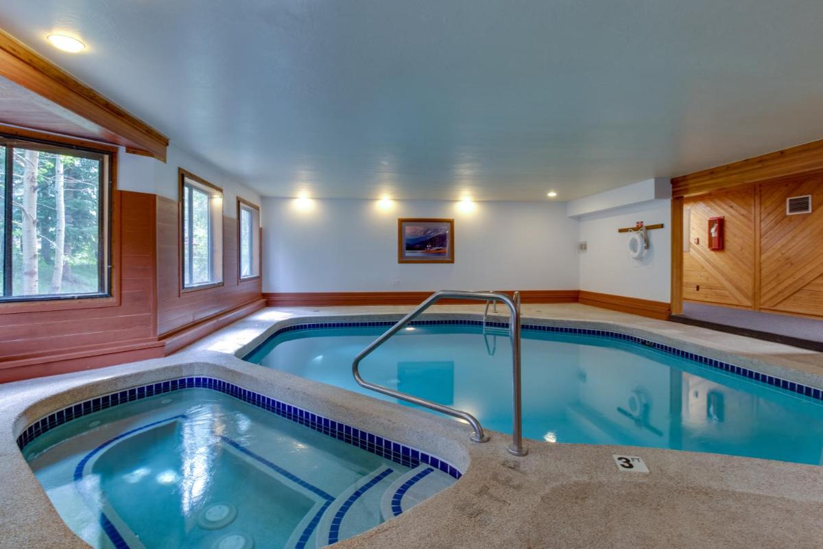 Popular attractions Area Nearby Property